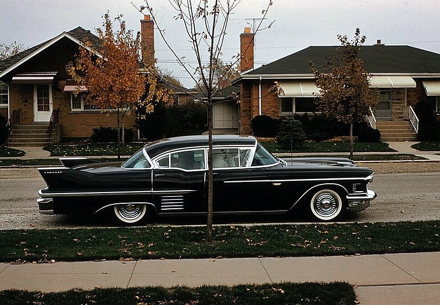 prova275:  America… 1958 Cadillac Sedan deVille 