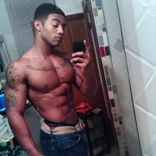 That sexy selfie!
