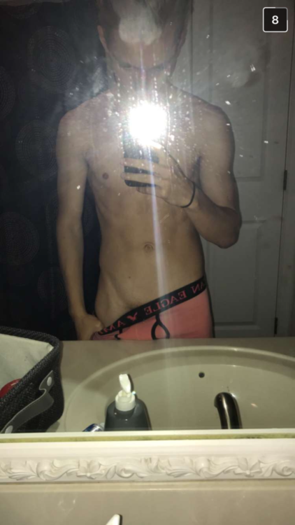 boytoythings:BLOND WEEK #6