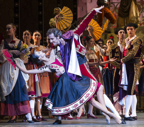 gorbigorbi:The Bolshoi Ballet season opens with the London premiere of a new restaging of Alexei Fad