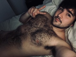 hairy-males:Hope you had a good weekend.