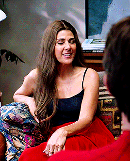 exposedmoonlight:  andthwip:  Aunt May serving Looks™  Marisa Tomei has always been such a beauty and so sexy. 😍♥️