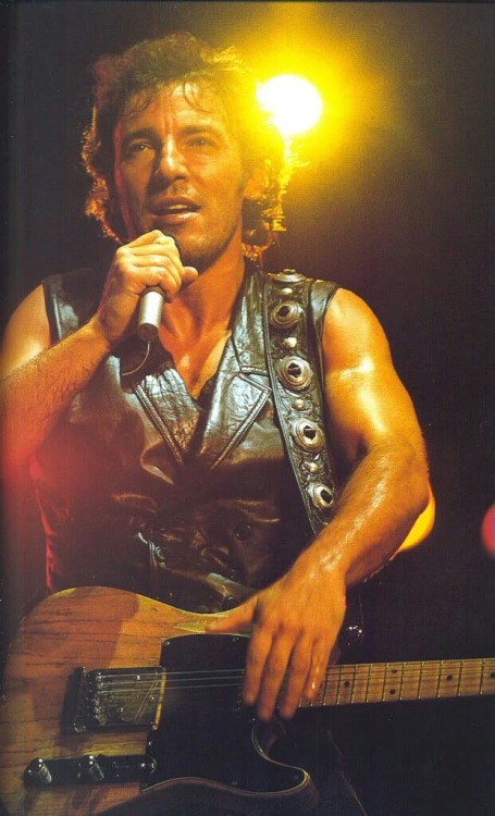 Bruce Springsteen’s double-breasted leather vest, via gearpage