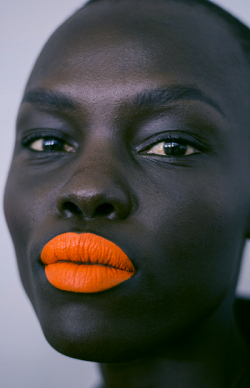 timur-simakov:Backstage @ John Galliano Ready