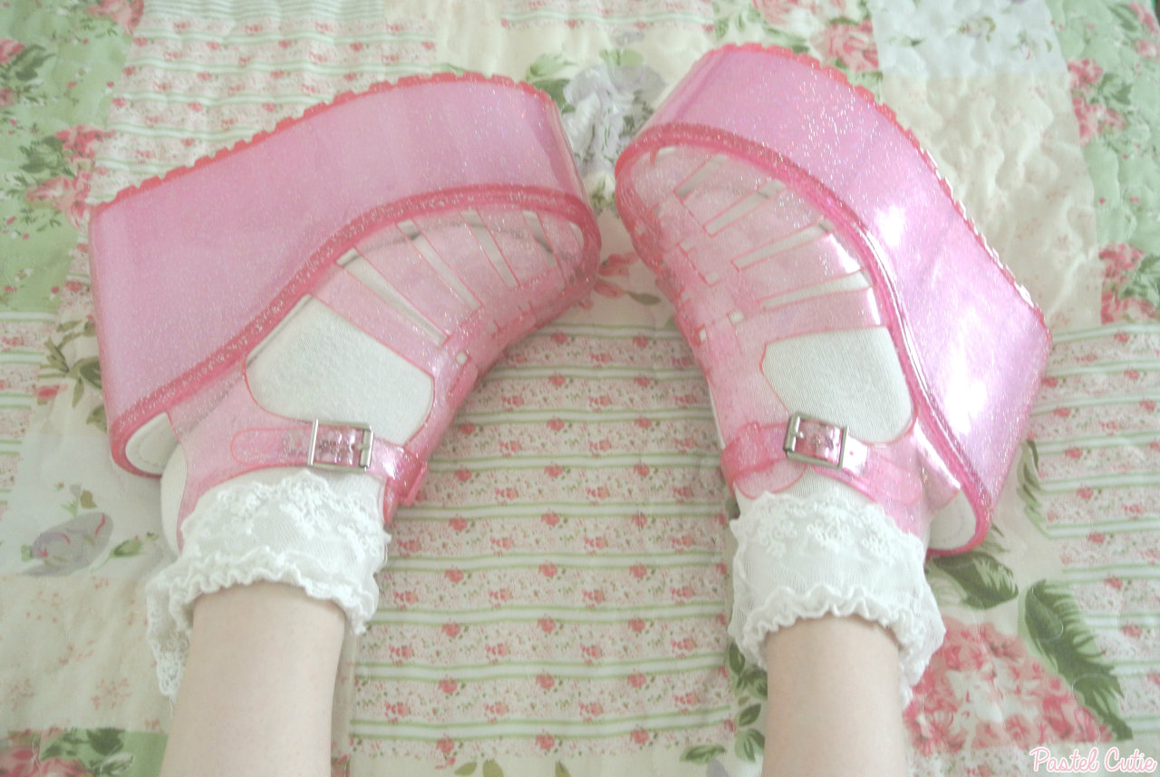 hella jelly platforms
