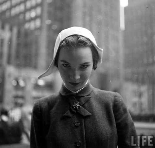 alwaysbevintage:  Spring Hats photographed by Gordon Parks for LIFE magazine, 1950 