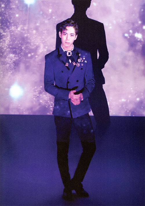 [SCAN] Vixx ‘Ker Special Package’ - Hongbin (x)(x)(x)(x)