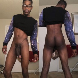 phillyfreak21:  indestructiblenovaality:  Dick 🍑 and dick 🍌 for days which one do you want the most 👄  -Indestructible NovaAlity 🐍  #Reblog if you wanna see us do a video together 