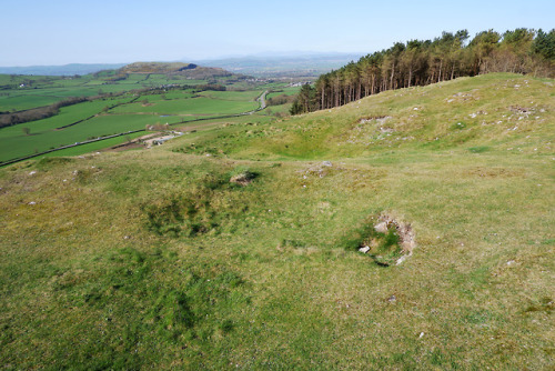 Gop Cairn, Flintshire, North Wales, 21.4.18.The second largest man made prehistoric mound in the Uni