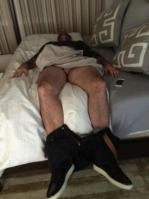 dirtystraightguys:  samelineup:  Quite the pitcher….   Follow me:  <a href=”http://dirtystraightguys.tumblr.com”>dirtystraightguys.tumblr.com