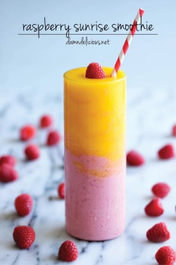 beautifulpicturesofhealthyfood:  Raspberry and Mango Sunrise Smoothie…RECIPE