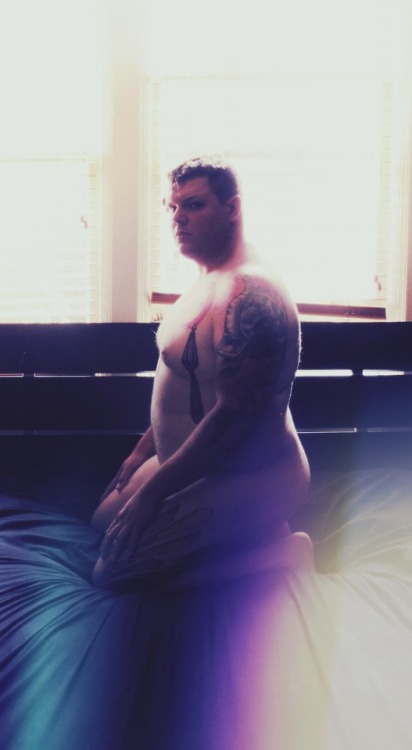 windycityburbboys: Well I wouldn’t mind coming home to him in my bed! ;) 