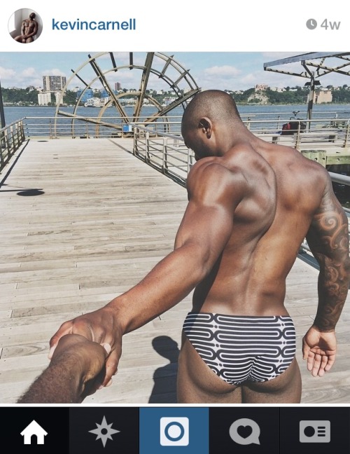 honeynegative:  Kevin Carnell 