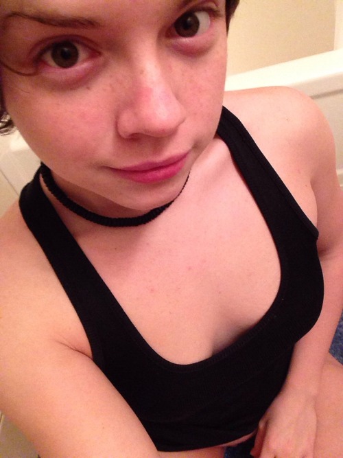 imyours1ut:  Sick as a dog but hey at least adult photos