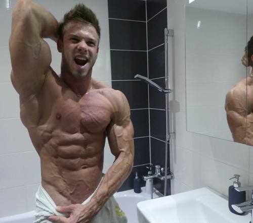 fitmen1:  Ondrej Kmostak