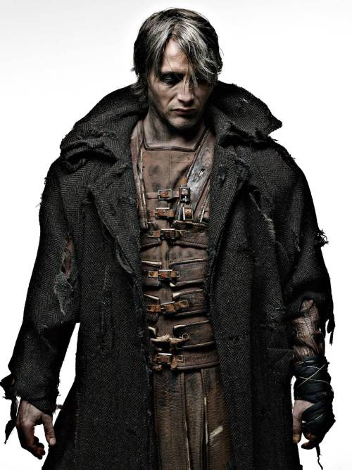 moosefeels:laureljupiter:insomniabug:gallusrostromegalus:signalrun:starbuckripley:Mads Mikkelsen i’m