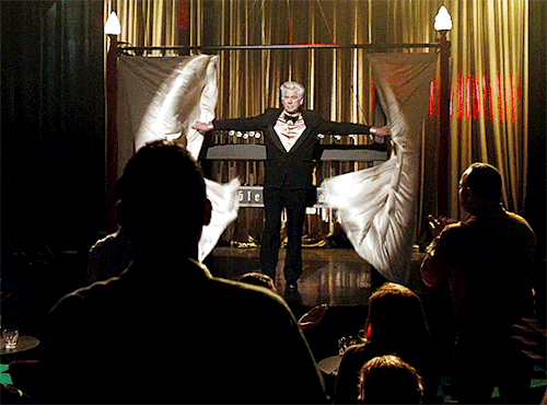 becauseofthebowties: 4.12 - Criss Angel Is a Douchebag • SPN Time Stamp Roulette (29/?) • 