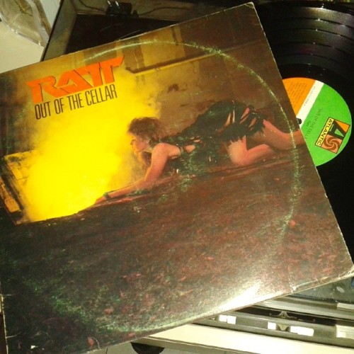 rushneto:  Ratt - Out of the cellar 1984 #vinylcircle_venezuela #vinylcommunity #vinylcollectionpost #rock #heavymetal #hardrock #vinyl #classicrock #glamrock #ratt 