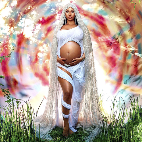 onikatanya:Nicki Minaj photographed by David LaChapelle for her pregnancy (07.20.2020)