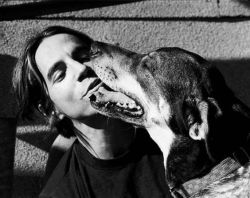 amused-itself-to-death:  anthony kiedis