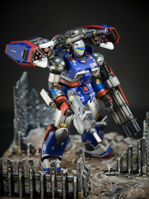 This RCX-76-02 Guncannon First Type [Iron Patriot Custom] Is Heavily Inspired By Marvel Iron Patriot