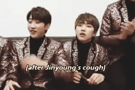 koiyomi:  baro’s first sneeze of 2016! 