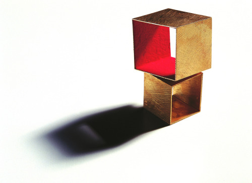 Giampaolo Babetto, Ring, 1993. Exhibition Neue Sammlung, Munich, 2010. Photo: Lorenzo Trento, Padua.