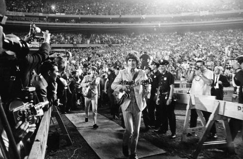 the-land-of-doesnt-have-to-be:The Beatles at Shea Stadium, 23rd August 1966. Pics: Koh Hasebe & 