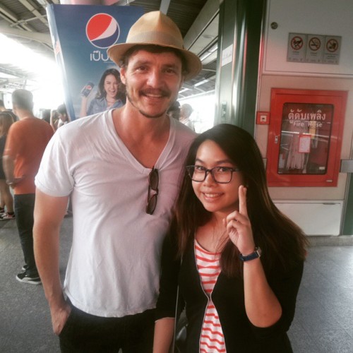 bailarina-raven:Prince Oberyn Martell of Dorne is alive. I was queing behind some farangs at Prompon