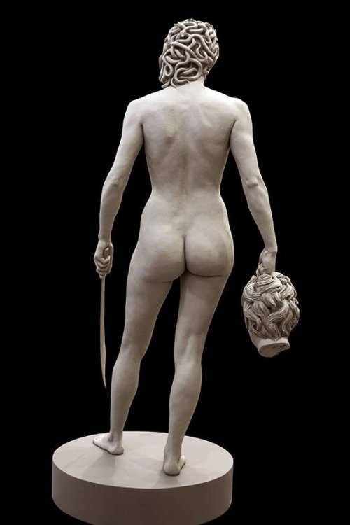 arbitraryimposition: thebutchriarchy: Medusa with the Head of Perseus, Luciano Garbati, 2008 I adore