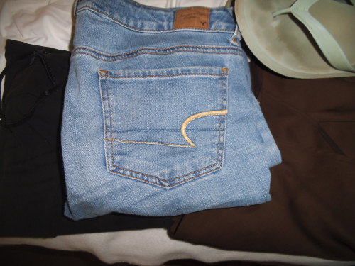 beltsandjeans2012: inhollisteronly: This is my OOTD. I love love love my new American Eagle jeans li