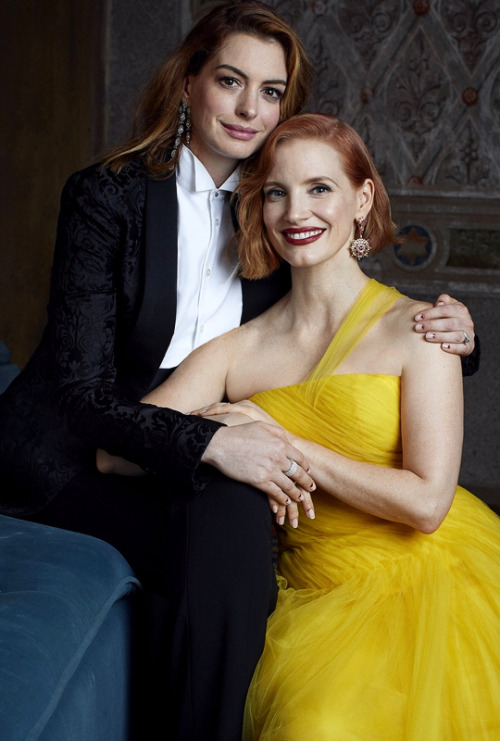 thebidetective:jessicachastainsource:Anne Hathaway and Jessica Chastain photographed by Alexi L