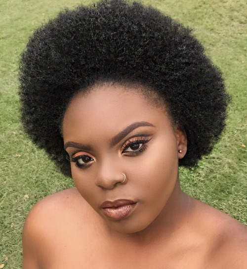 h-i-d44:  must-be-thick:  pleasant-porcupine:  p1325:  diekingdomcome:  phenomenalher:  ceour-dor:  joynavon:  In other news, my hair is growing  YouTube! Instagram Snapchat: JoyNavon  Jesus! Serving hair and face 😍  Pure radiance. & I love your