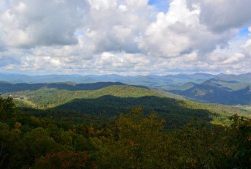 TN Rock Trail at Black Rock Mountain State Park in Georgia. 