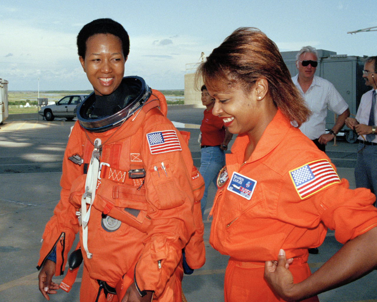 humanoidhistory:First black woman inspace Mae Jemison and NASA spacesuit team manager