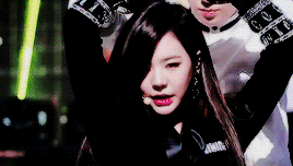 leesunkyus:    MAKE ME CHOOSE: ASKED BY anonymous↳   cute sunny or sexy sunny?