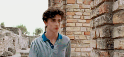buffyscmmers:  Elio looking at Oliver