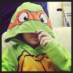 I’m the coziest turtle on set today