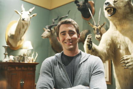 ohyou-prettythings:  some photos of Lee Pace BTS of Pushing Daisies that I really love.