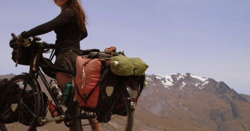 quipmo: Jilly Sherlock if you haven’t read her blog you should its top - Sherlock Tales bikeblog. #Q