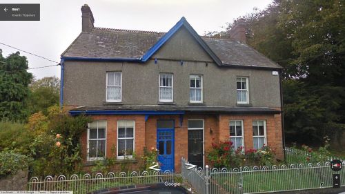 streetview-snapshots:Semi-detached houses, St Michael’s Street, Tipperary