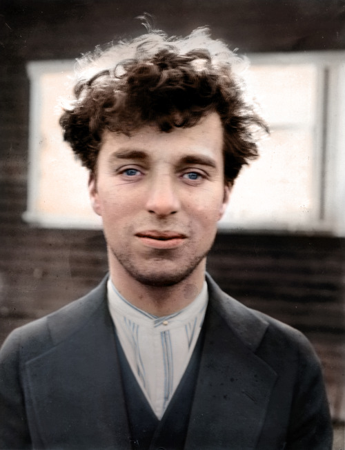 fuckyeahhistorycrushes: Young Charlie Chaplin without makeup at the age of 27 in 1916, colorized (By