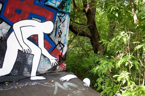 artmonia:  Escape from Wuhlheide Project by Dutch Street Artist Daan Botlek.