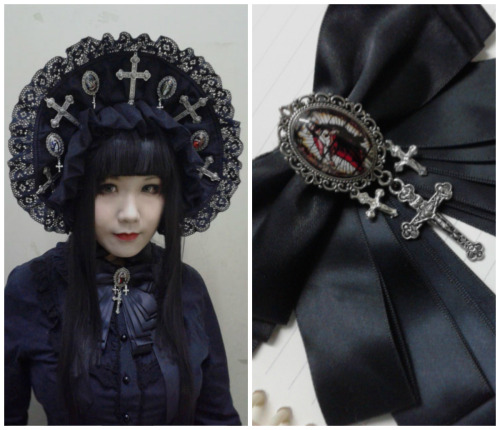 cauchemar-rose:  mszombi:  thesablet:  Wow, this bonnet is intense! I think the name is ‘The Black Knight and Mary of Copiapó’ but it also has ‘Black Maria’ in the title, so I’m really not sure and can only go off google translate! It’s