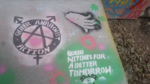 queergraffiti: unkindnessoffriendlyravens: Queer graffiti in Toronto “queer anarchist action&r