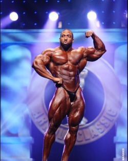 Cedric McMillian - Winner of the Arnold 2017 open.