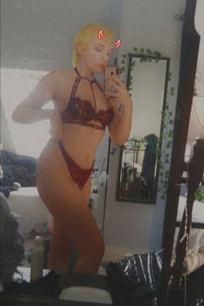 satans-knitwear:Warmer weather means that just hanging around in my underwewr becomes more reasonable ✨Treat me ~ Tip me 