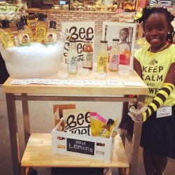 lorainfontaine:  theblaqueproject:  quantumlevel:  officialblackwallstreet:  Meet Mikaila Ulmer! This 9 yr old is the founder of @beesweetlemonade! Fresh-squeezed lemonade made w/ Texas wildflower honey, flaxseed &amp; mint! Her lemonades are available