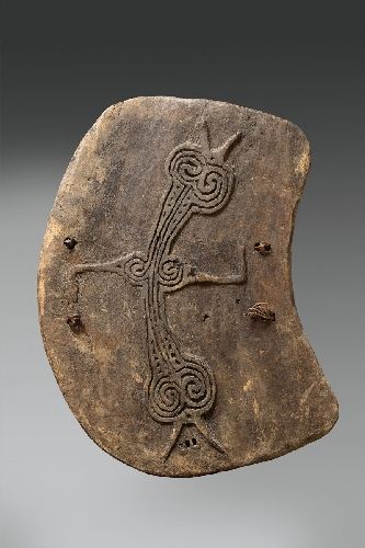 newguineatribalart:  Lumi Shield Papua New Guinea