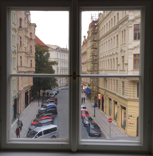 teentoast:  views from our apartment in Prague!